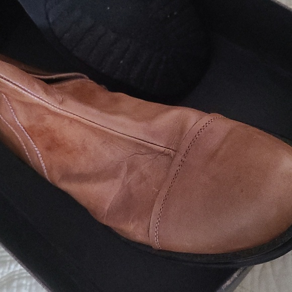 Boots - Picture 6 of 6